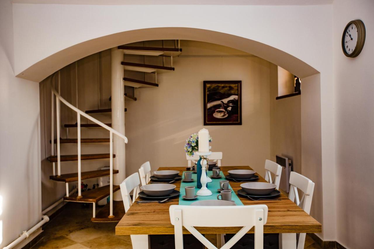 Bridge Apartment Esztergom Exterior photo